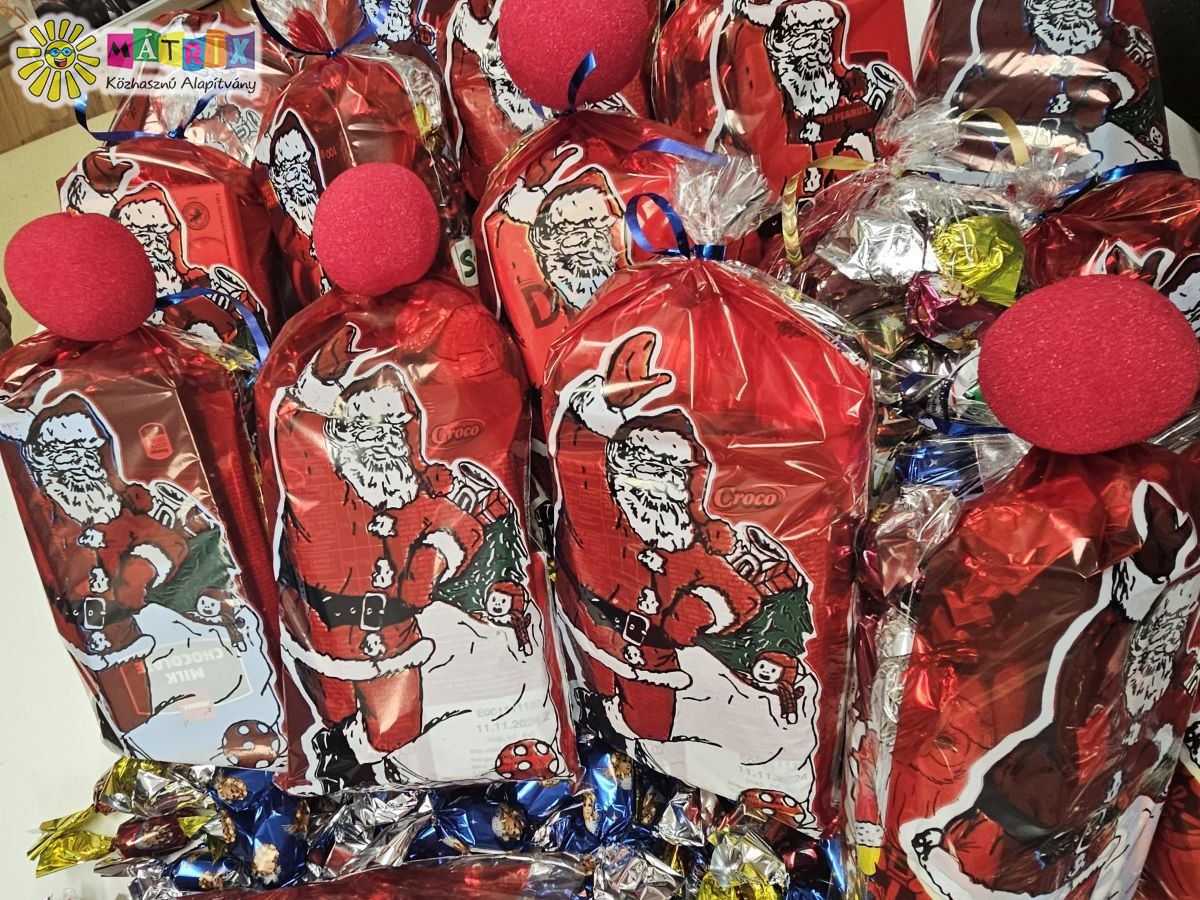 Mikulás a bohócdoktorokkal