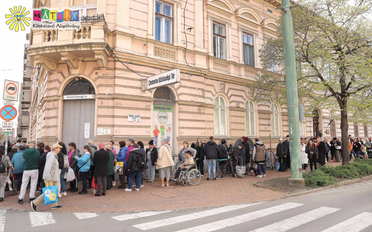 Bohócdoktorok a családokért