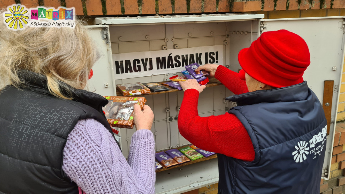 Bohócdoktorok segítik az éhezőket